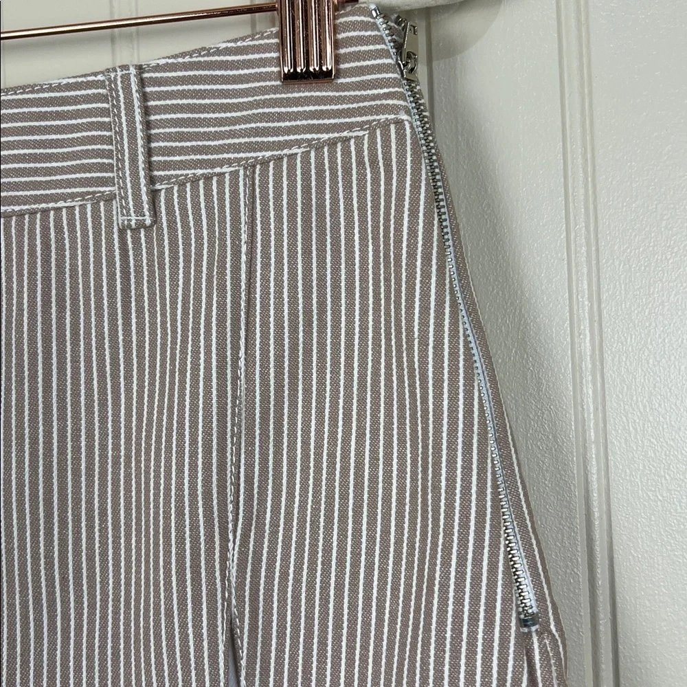 NWT Chucuchu Women Golf Stripe Culotte shorts Beige Size Small